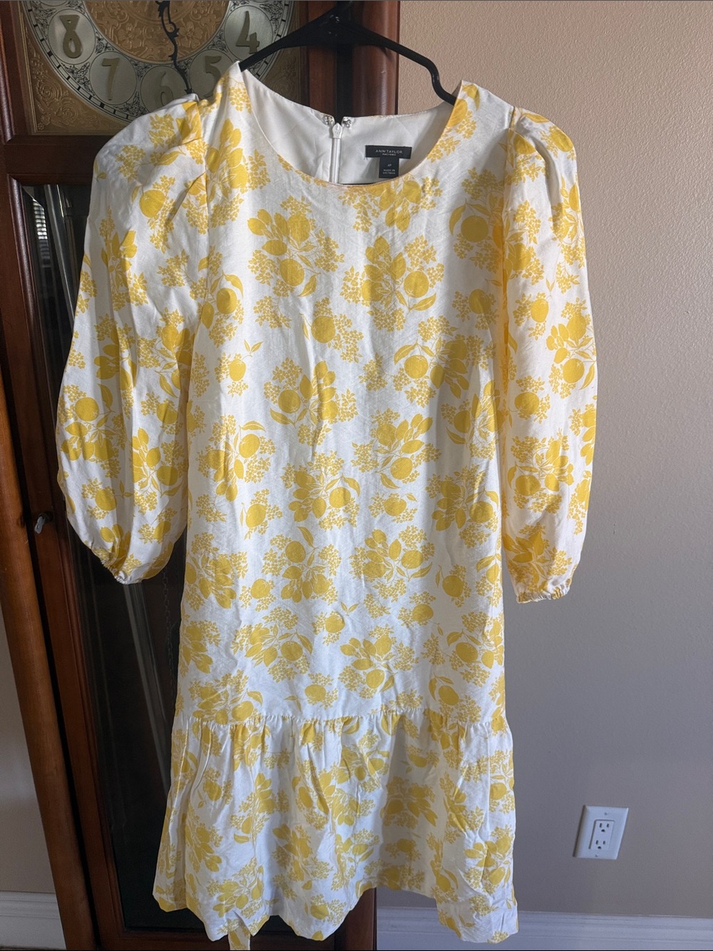 Ann Taylor White and Yellow Floral Puff-Sleeve Midi Dress
